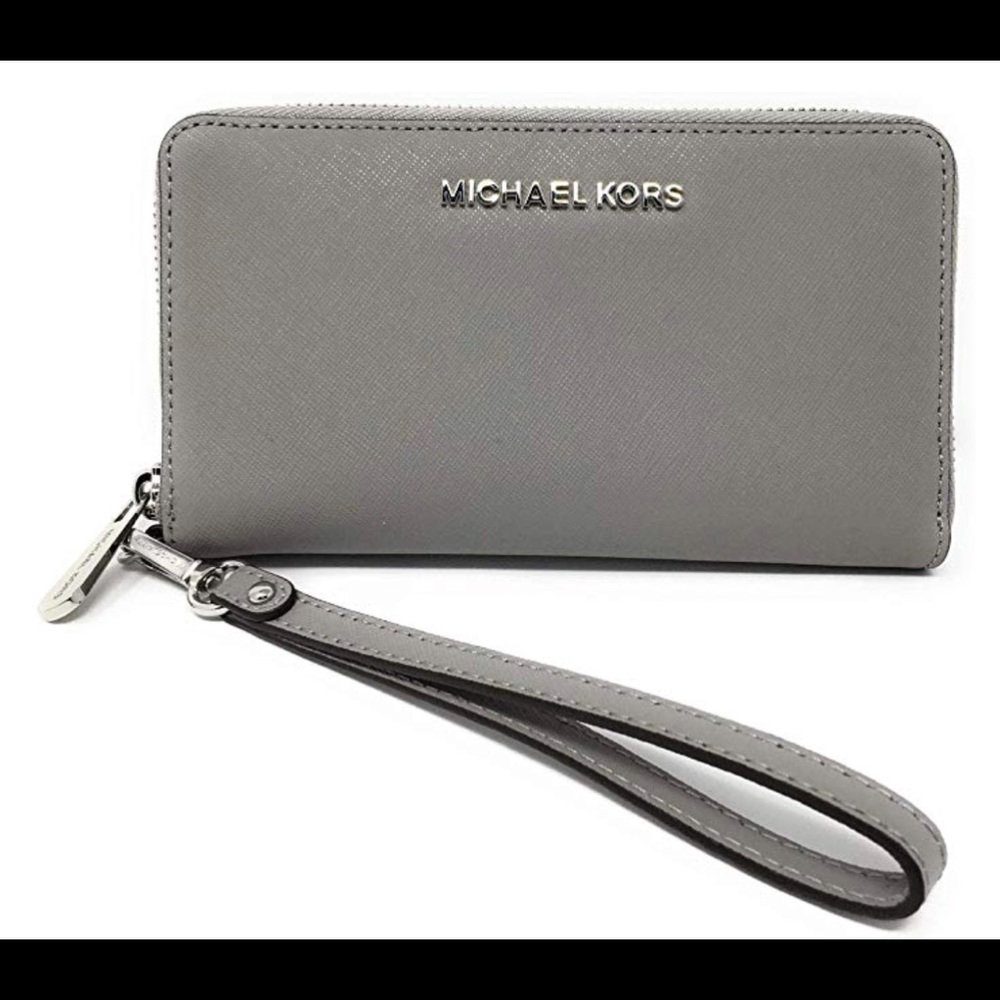 Micheal Kors light grey wallet